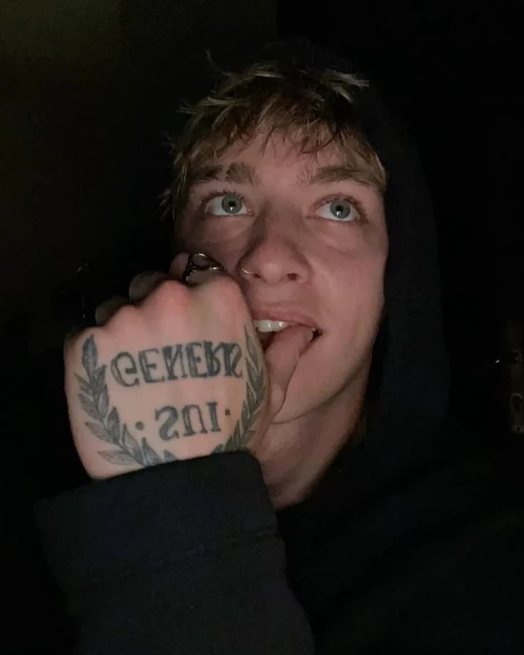 Joey Lynch thumbnail