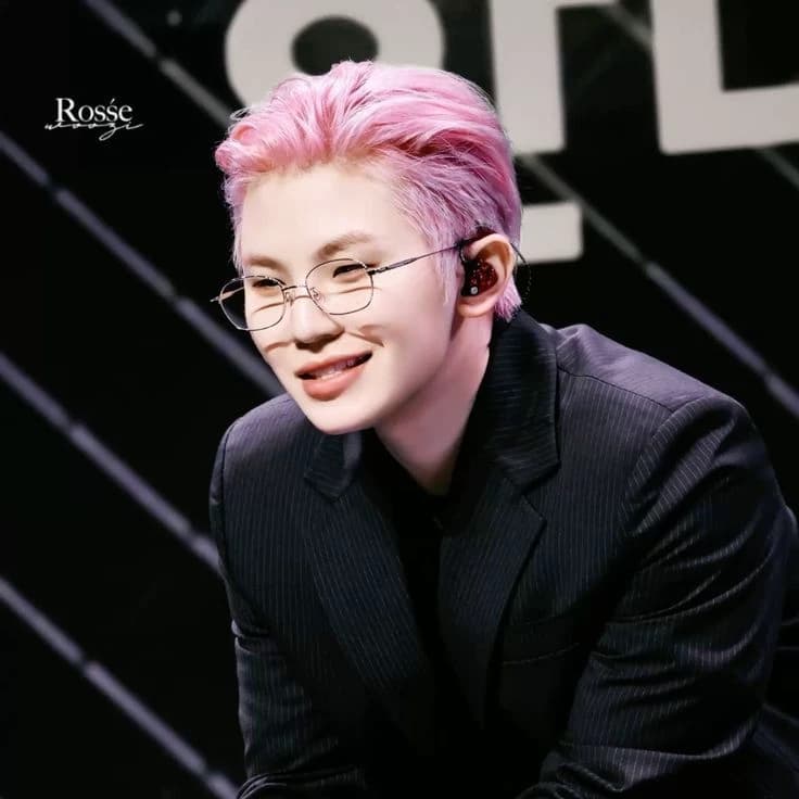 Lee Jihoon (Woozi) thumbnail