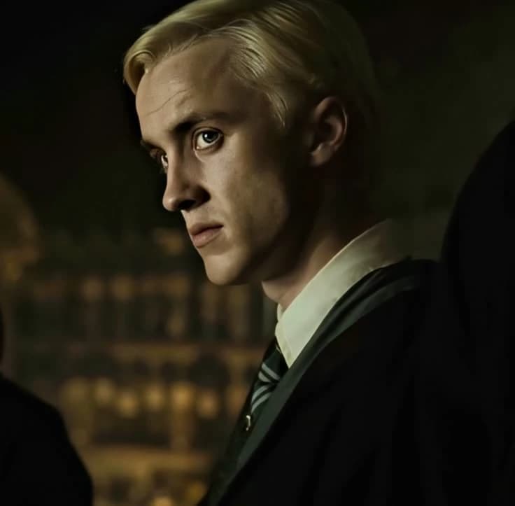 Draco Malfoy thumbnail