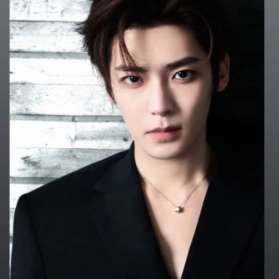 Neo Hou thumbnail