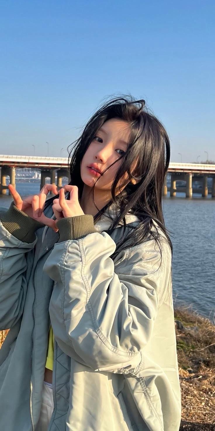 Wonhee  thumbnail