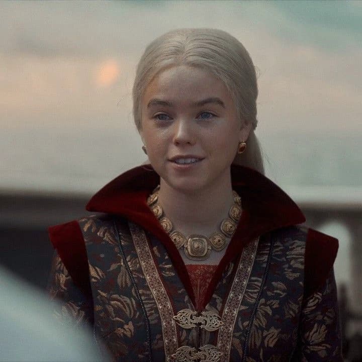 Rhaenyra Targaryen thumbnail
