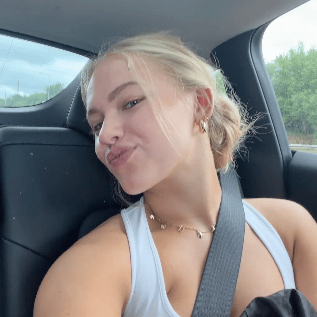 Freya skye (wlw) thumbnail
