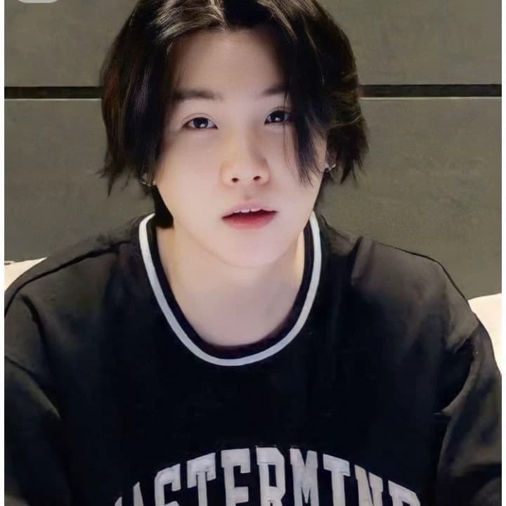 Min Yoongi thumbnail