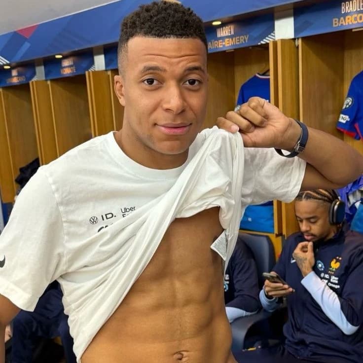 Kylian Mbappé thumbnail
