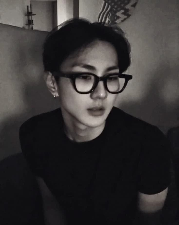 jungwon thumbnail