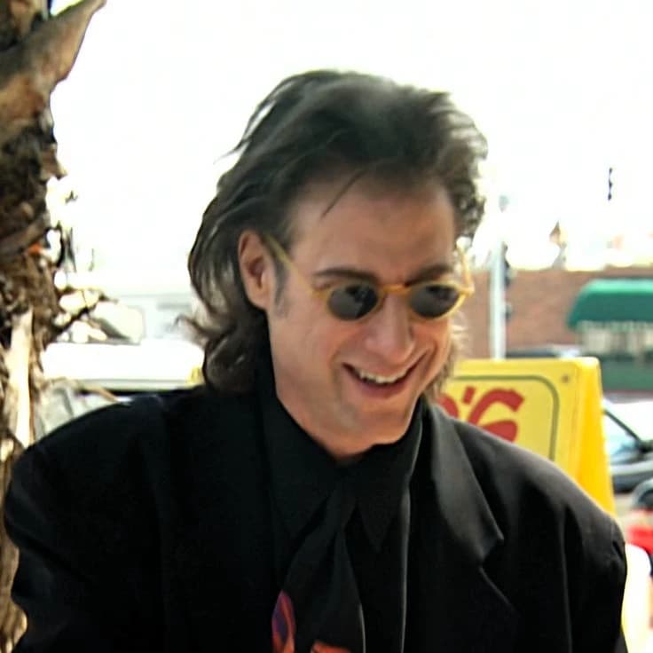 Richard Lewis thumbnail