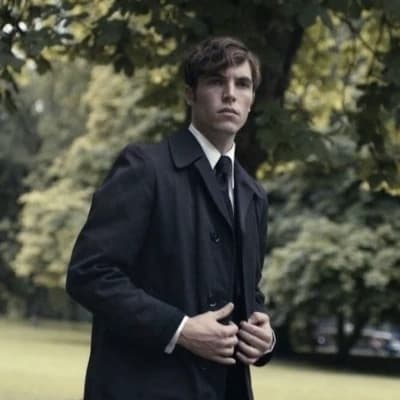 Tom Riddle  thumbnail