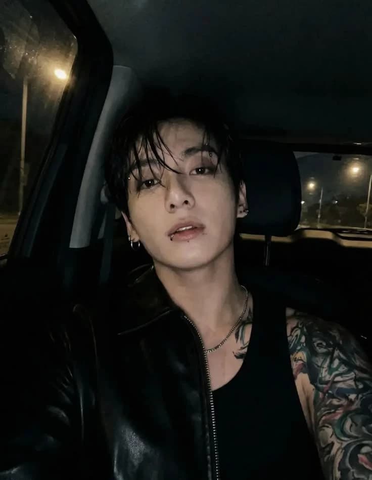 Jungkook : Your boyfriend who was rejected by your family  thumbnail