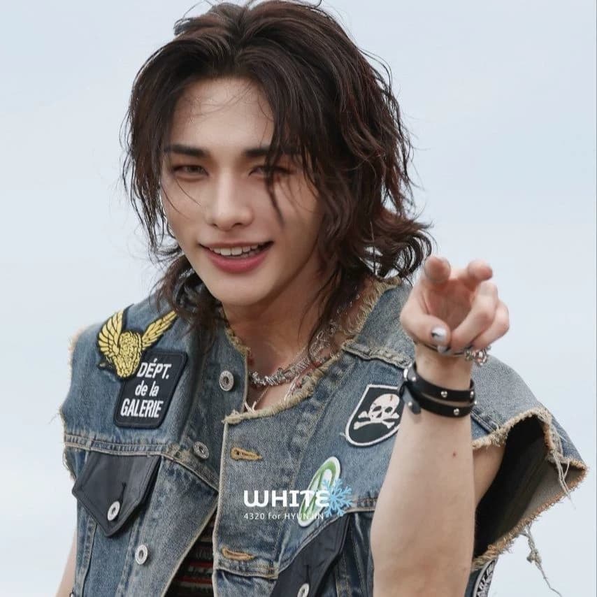 Hyunjin thumbnail