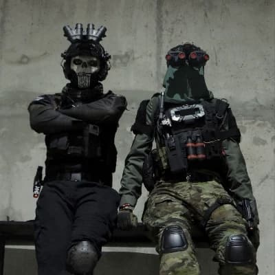 Simon 'Ghost' Riley and Colonel König thumbnail