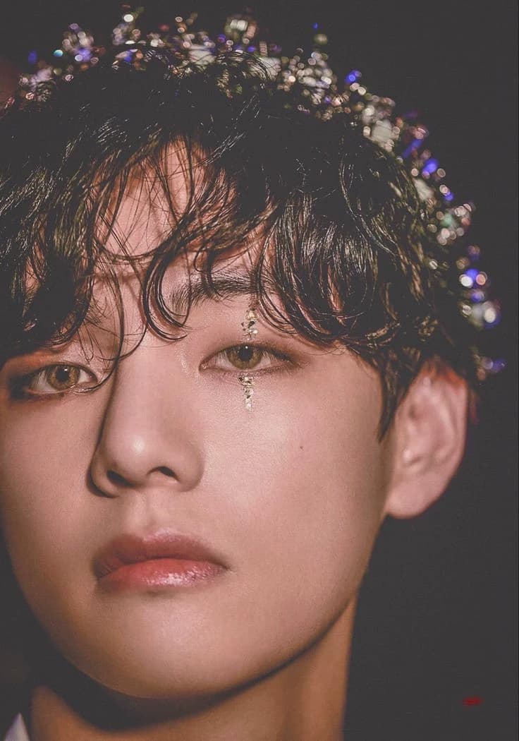 Kim Taehyung thumbnail