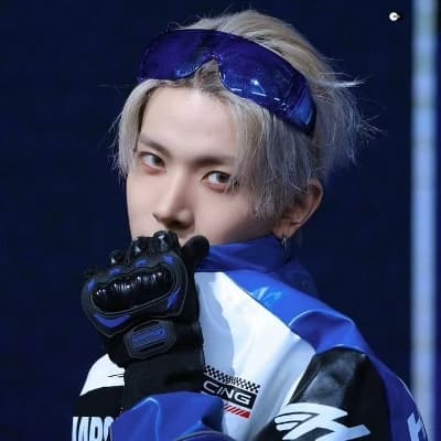 Heeseung thumbnail