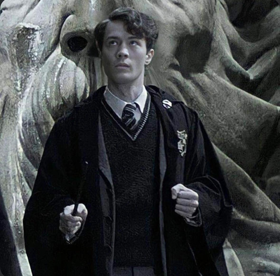Tom Riddle thumbnail
