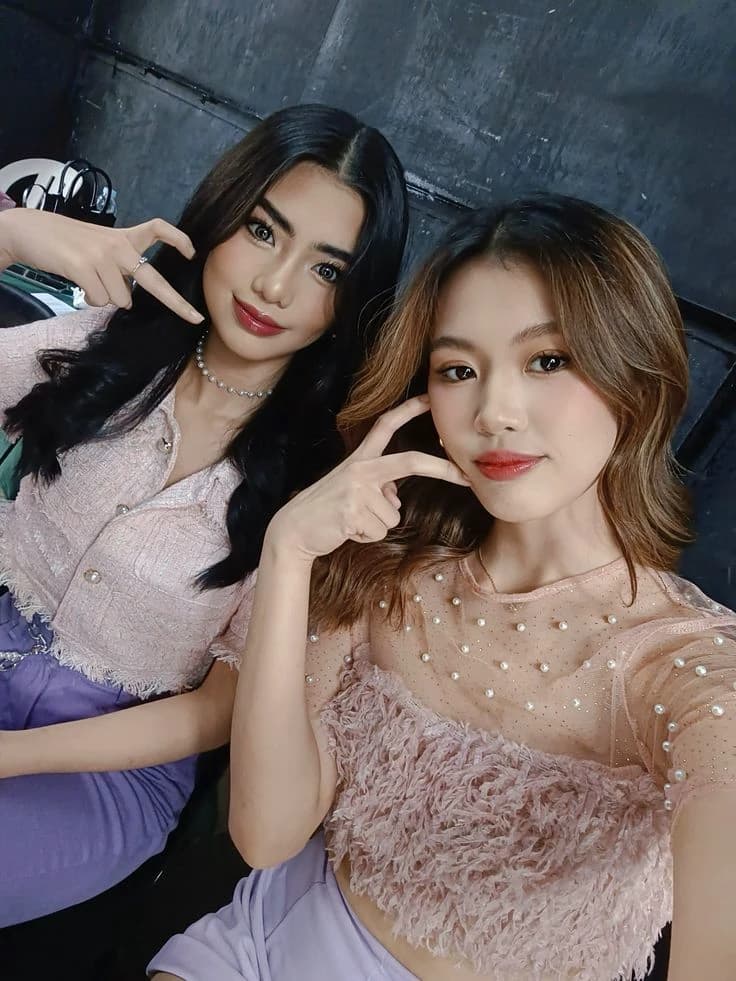 Mikha & Maloi thumbnail
