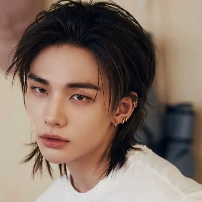 Hyunjin thumbnail