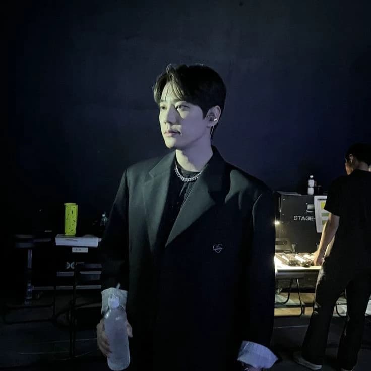 🖤 – Lee Jun young · thumbnail
