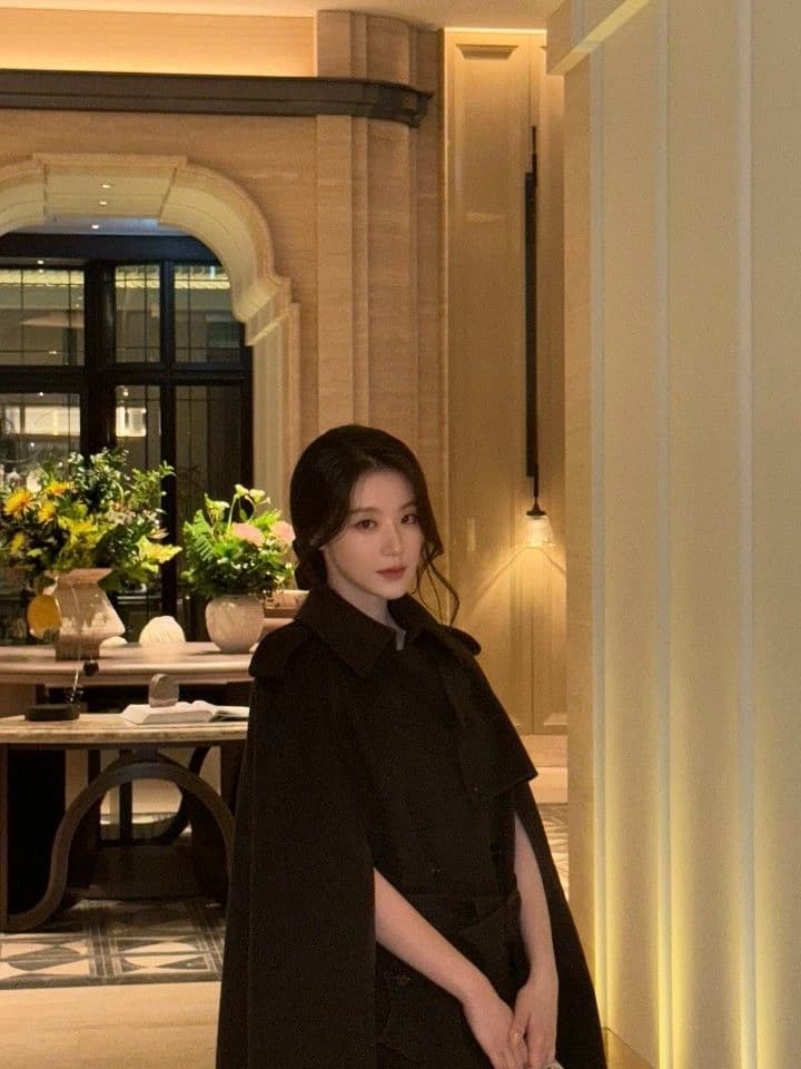 Yeh Shuhua thumbnail