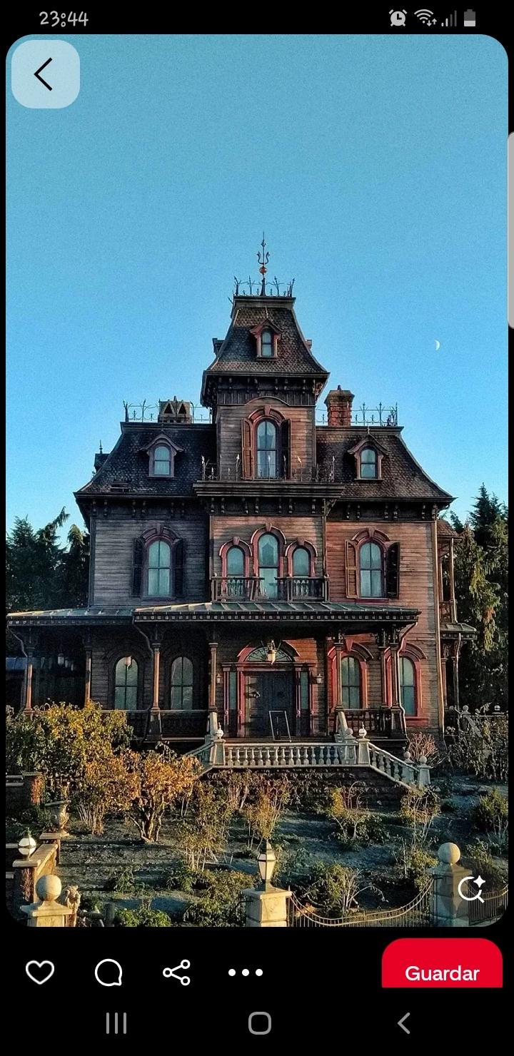 haunted house thumbnail