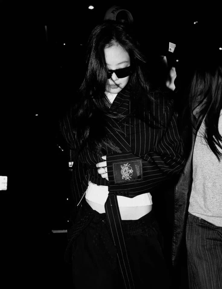 Jennie kim  thumbnail