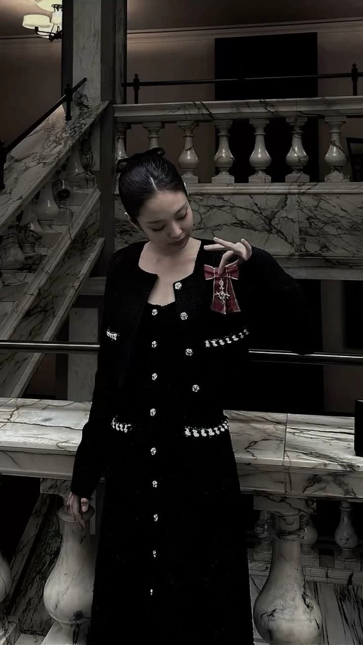 Jennie kim thumbnail