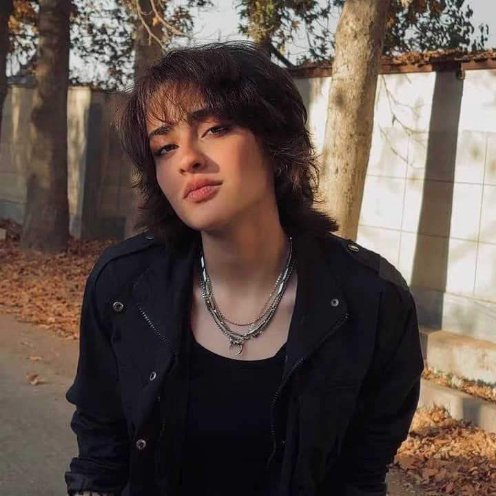 Kira valentina thumbnail