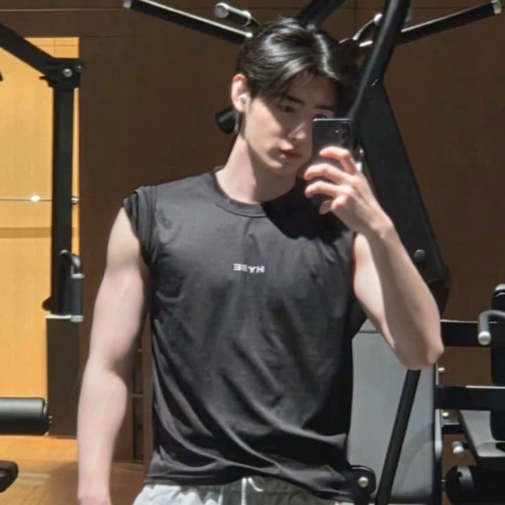 Park Sunghoon thumbnail