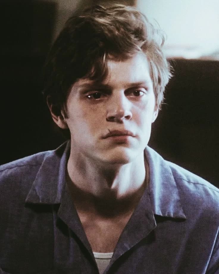 Kit Walker thumbnail