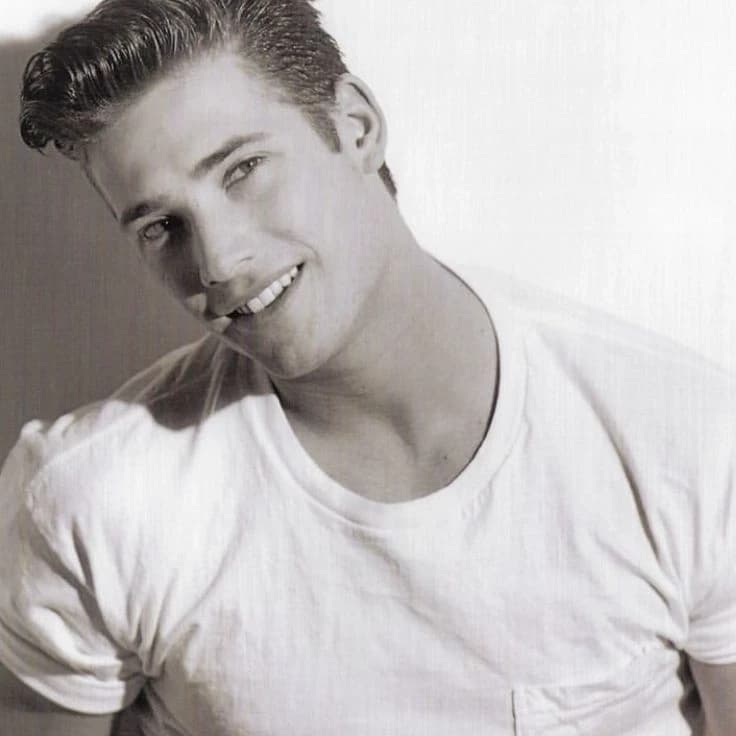 Sasha Mitchell thumbnail