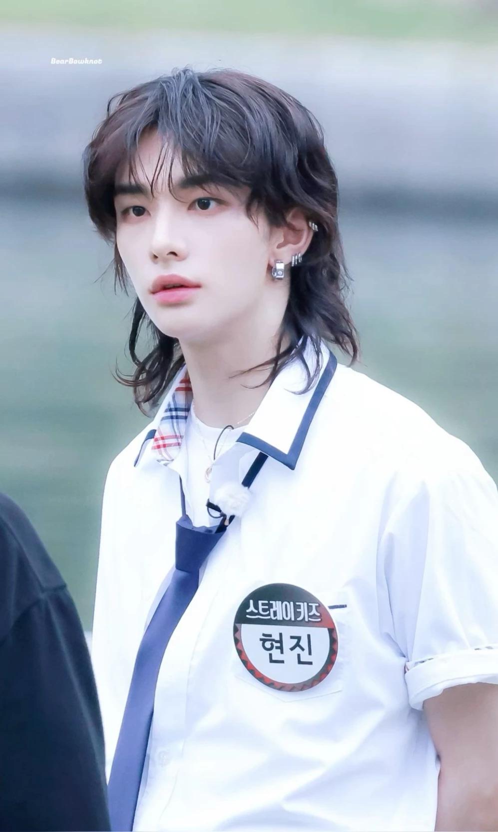 Hyunjin thumbnail