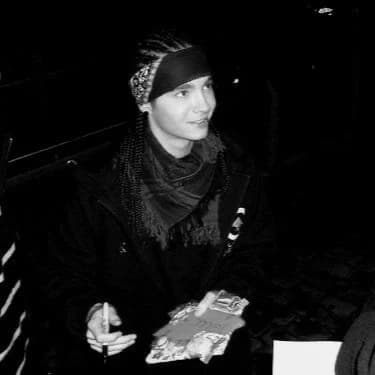 Tom Kaulitz heart thumbnail