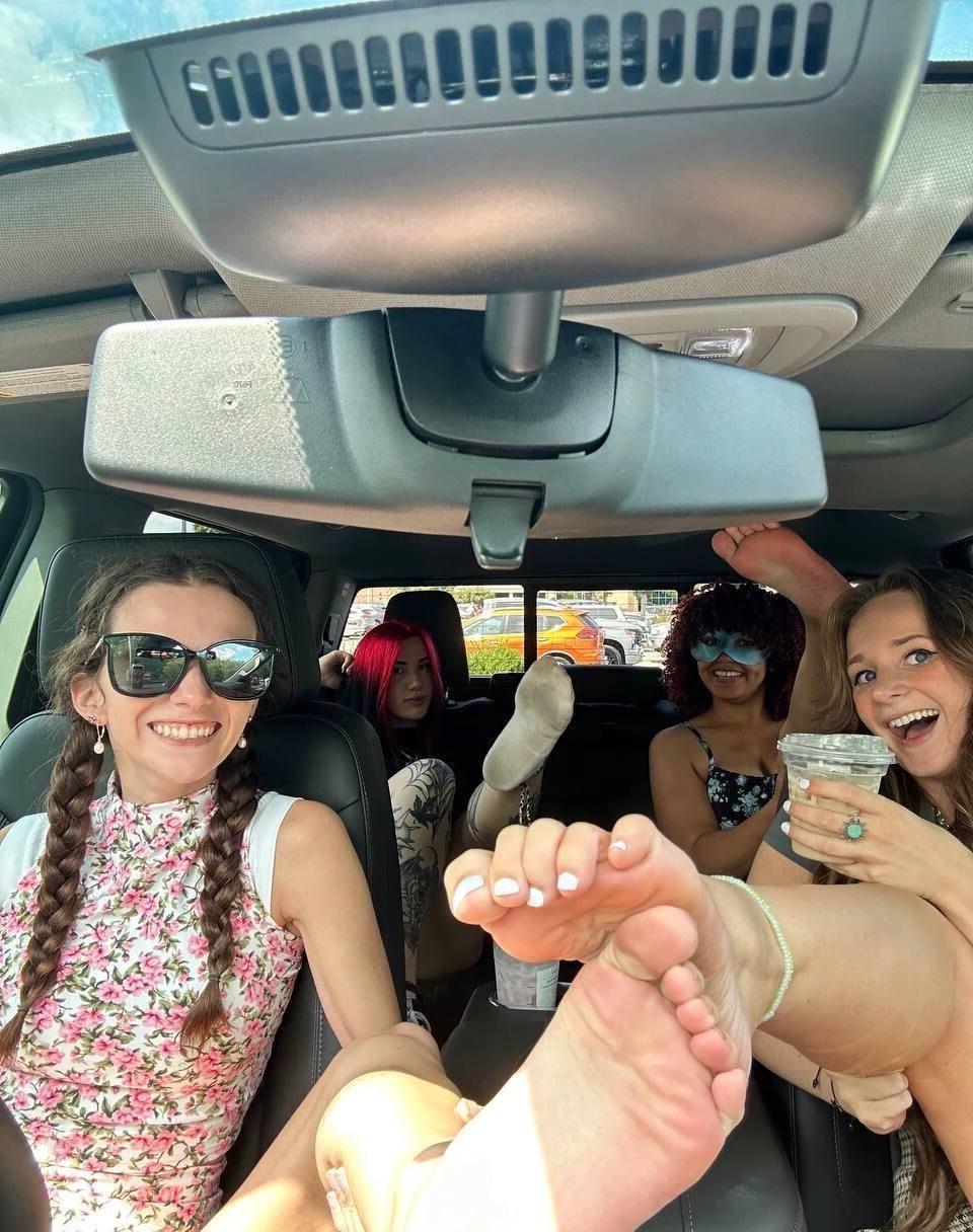 Uber is full of women! thumbnail