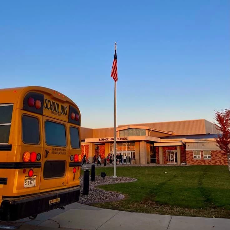 school thumbnail