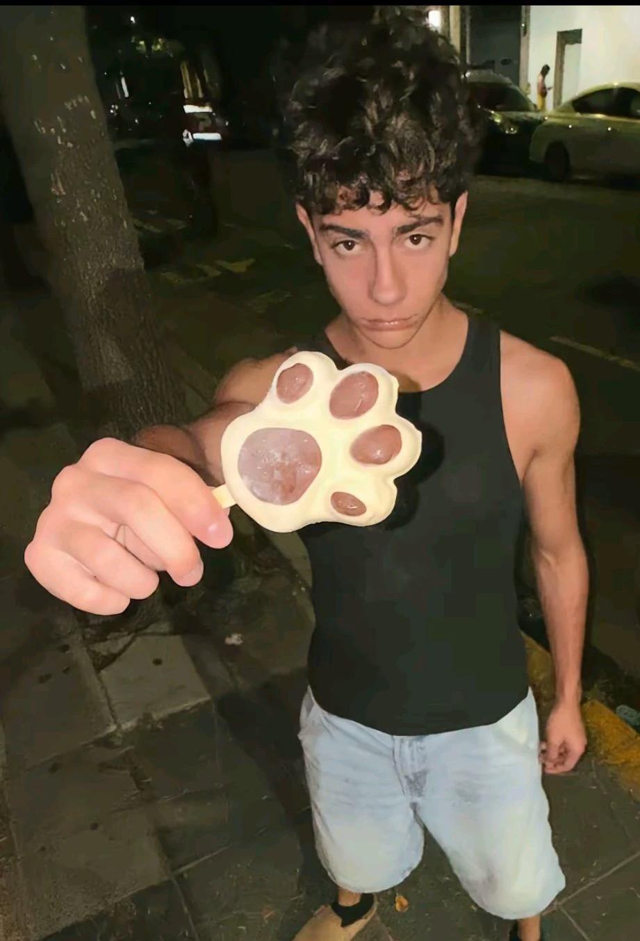 Lukas Urquijo thumbnail