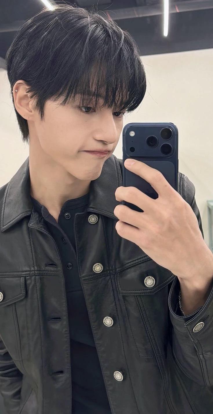 Jung Wooyoung thumbnail
