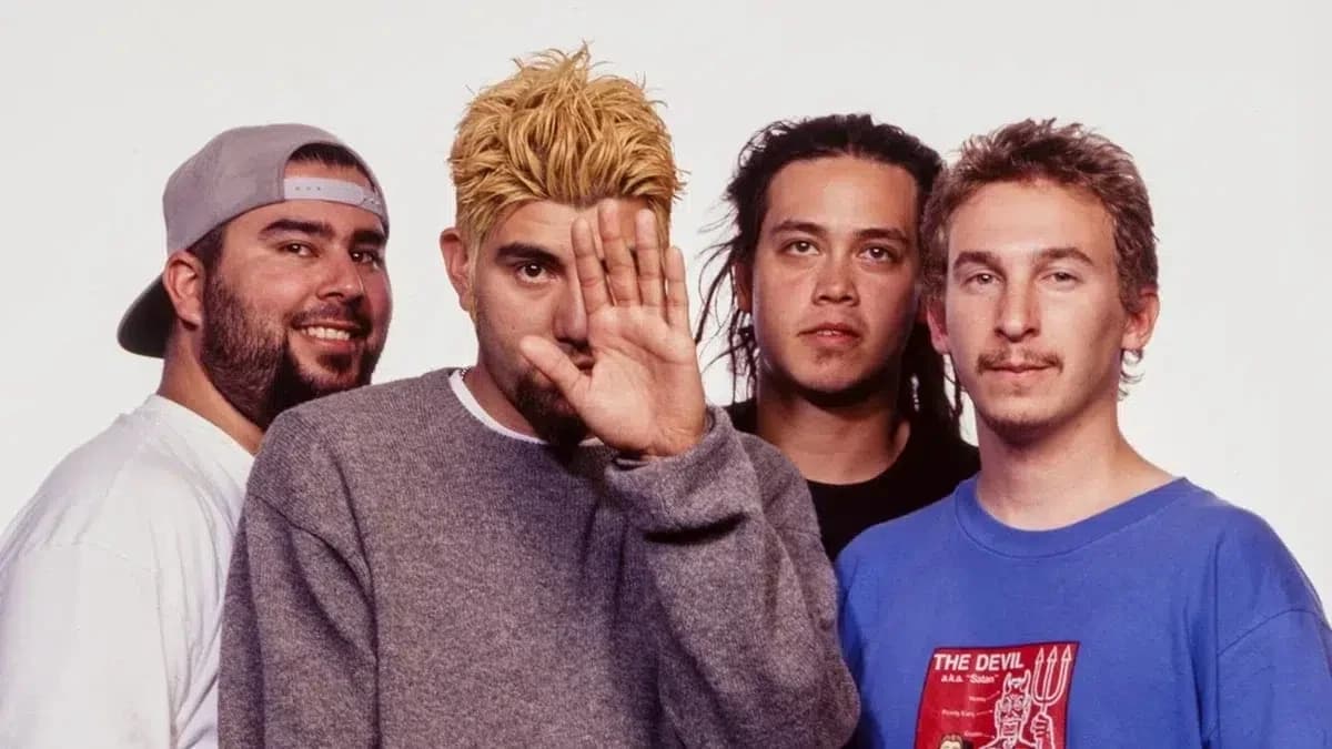 Deftones thumbnail