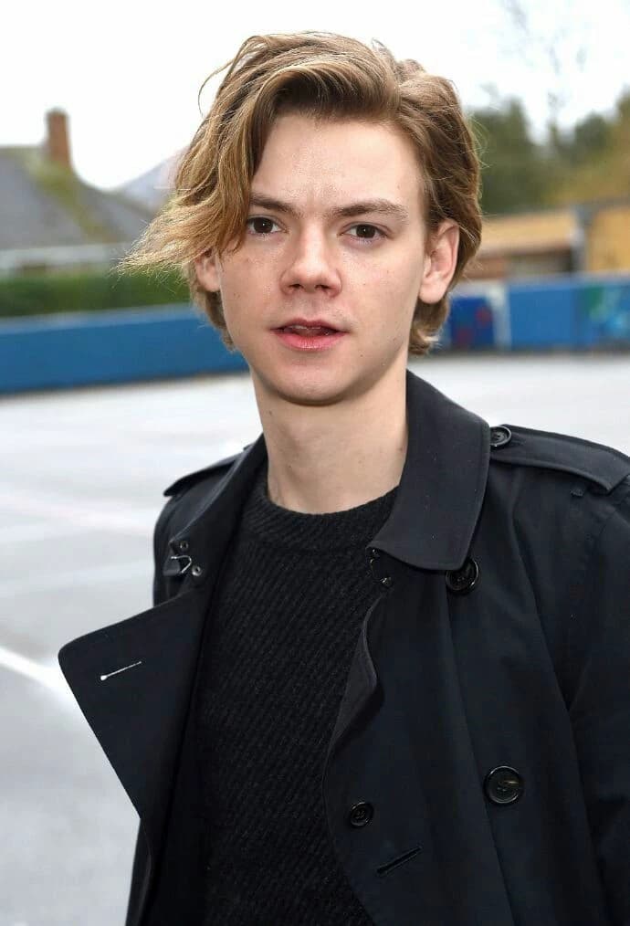 Thomas Brodie-sangster  thumbnail