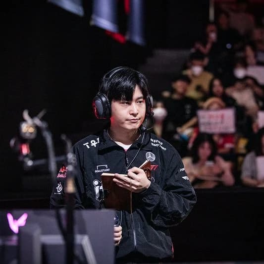 Tom (Im Jae-hyeon) — The Strategist on Stage thumbnail