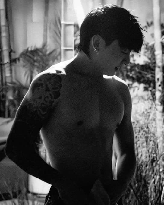 Jeon Jungkook | Mafioso thumbnail