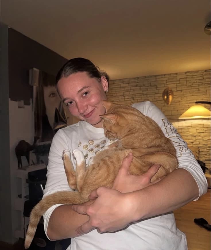 Paige Bueckers thumbnail
