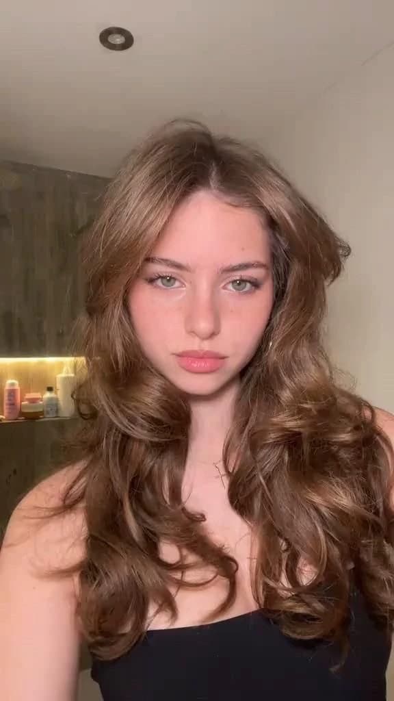 Mariah thumbnail