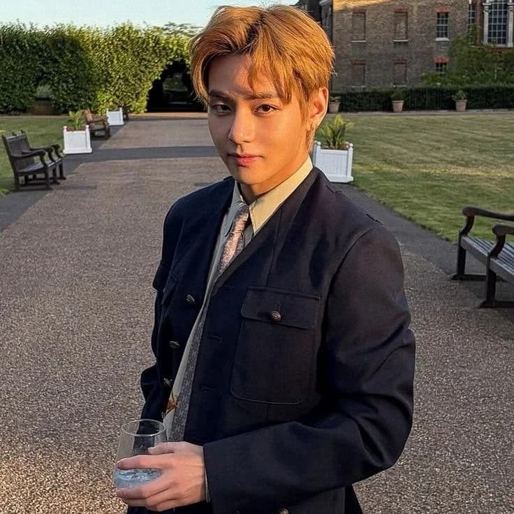 Taehyung thumbnail