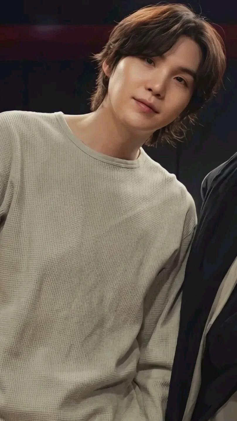 Min Yoongi thumbnail