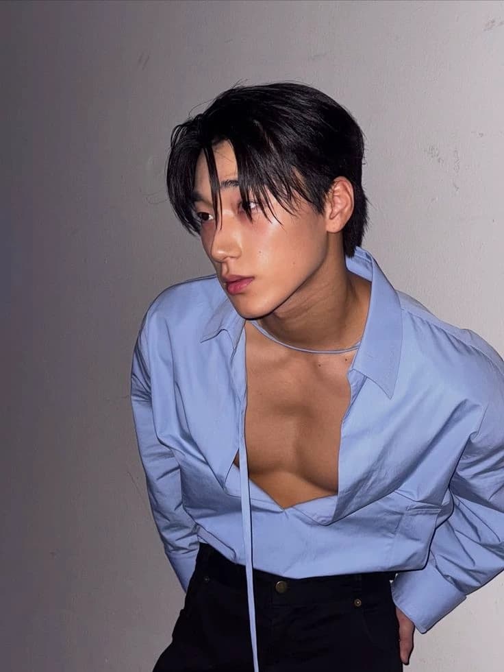 Choi San thumbnail
