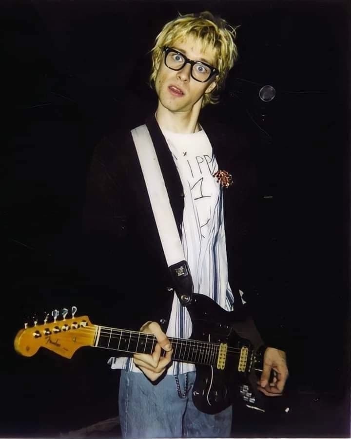 Kurt cobain thumbnail
