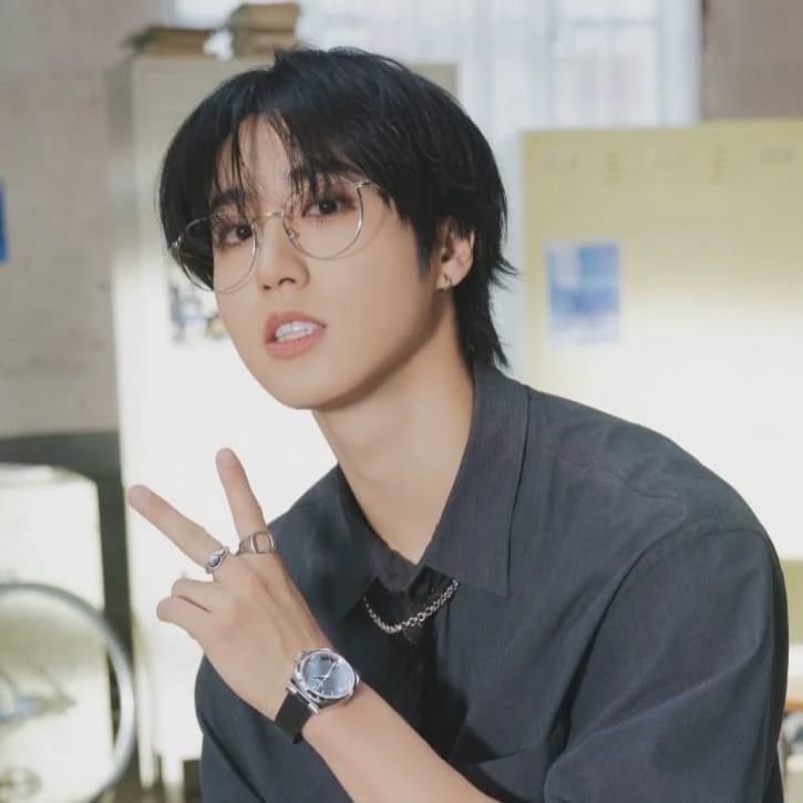 Han Jisung  thumbnail