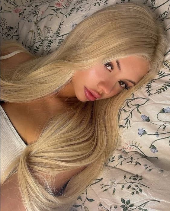 Samantha  thumbnail