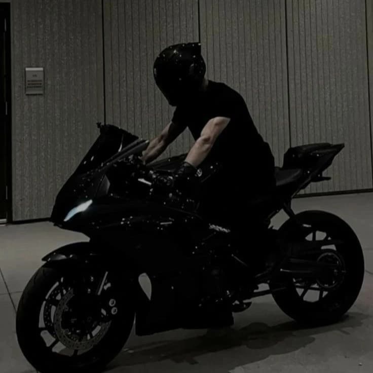 Biker thumbnail
