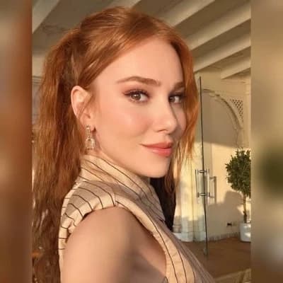 Elçin Sangu thumbnail