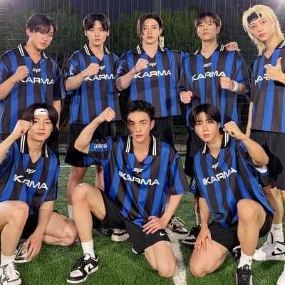 Straykids  thumbnail